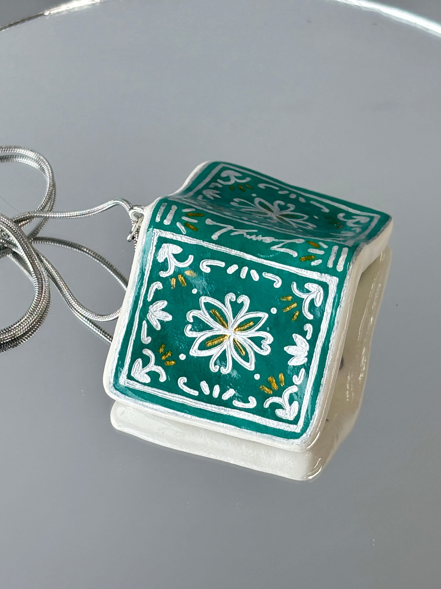 The Flora Folio